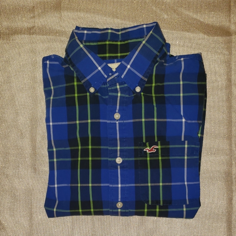 EUC Hollister Boyfriend Plaid Button Up Shirt